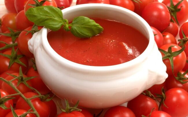 2824610-tomato-soup-650-4c4e59ac4f-1484581774-5458928